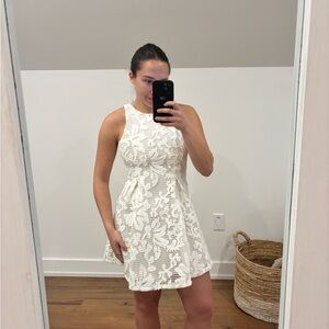 Chic White Lace Mini Dress